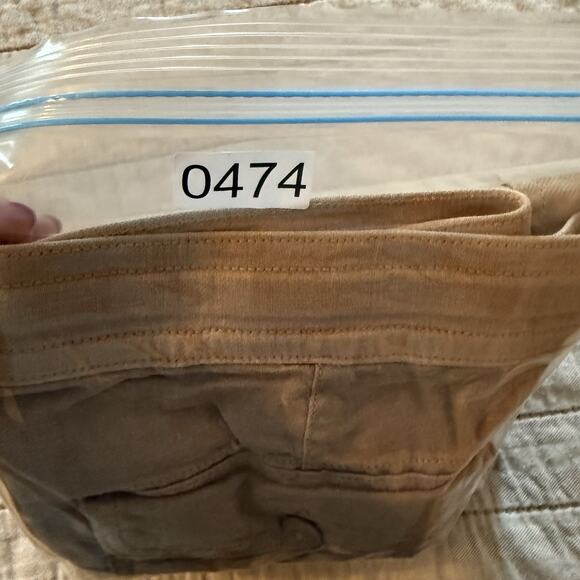 American Eagle 36x32 Dreamy Drape Wide Leg Cargo Pants Sz 12L Tan Baggy Boho EUC - Picture 15 of 15